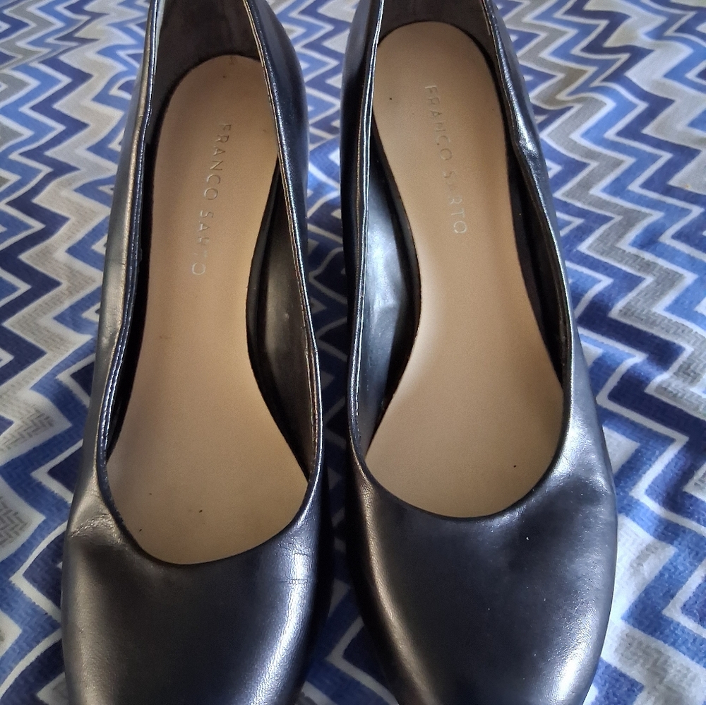 Franco Sarto Women's Elegant Black Pumps